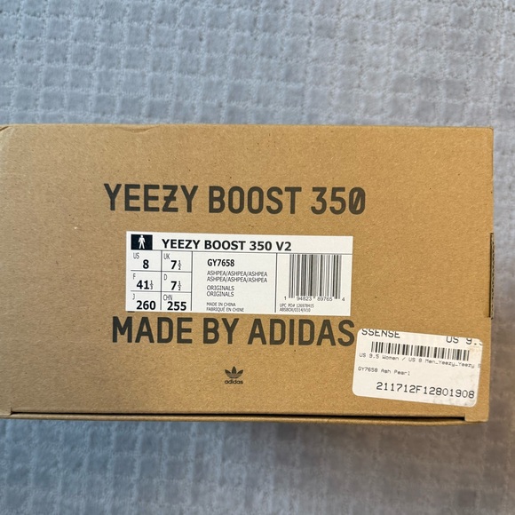Adidas Yeezy Boost 350 V2 "Ash Pearl" -  Size 8 - Picture 6 of 15